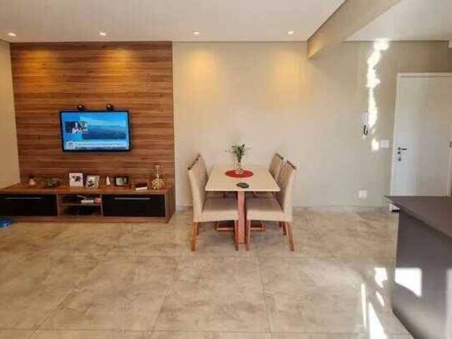 Apartamento para Venda em Santana de Parnaíba - 2