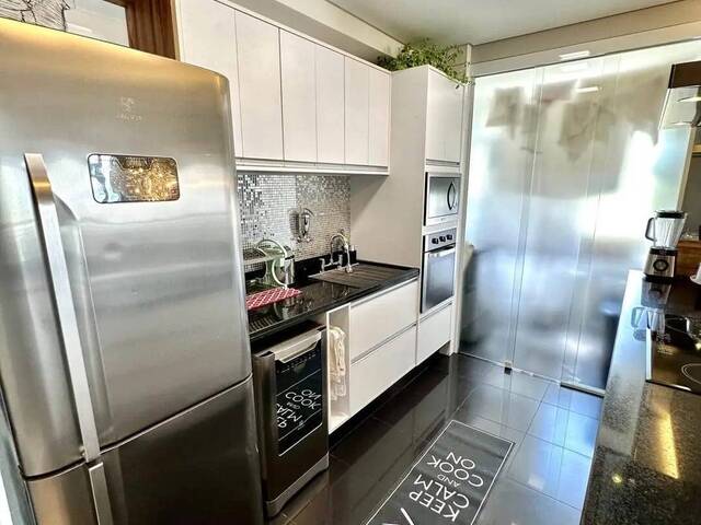 Apartamento para Venda em Santana de Parnaíba - 5