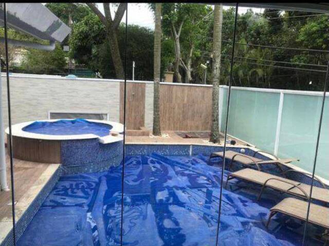 Casa para Venda em Santana de Parnaíba - 2