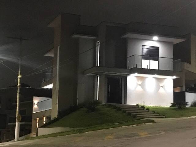 Casa para Venda em Santana de Parnaíba - 2