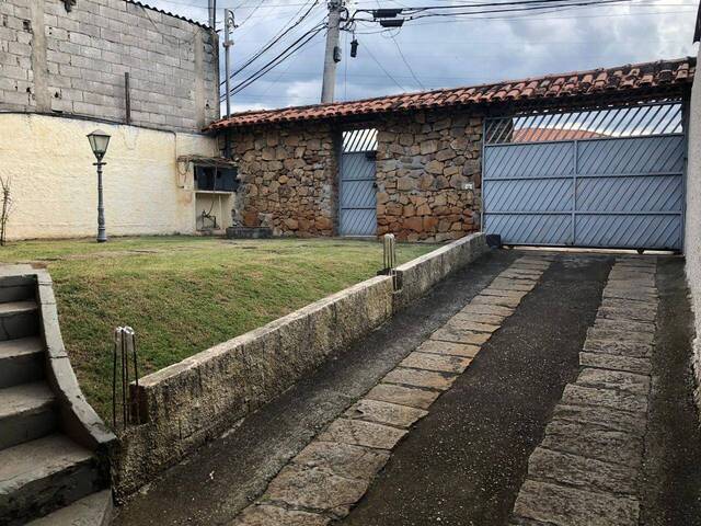 Casa para Venda em Santana de Parnaíba - 5