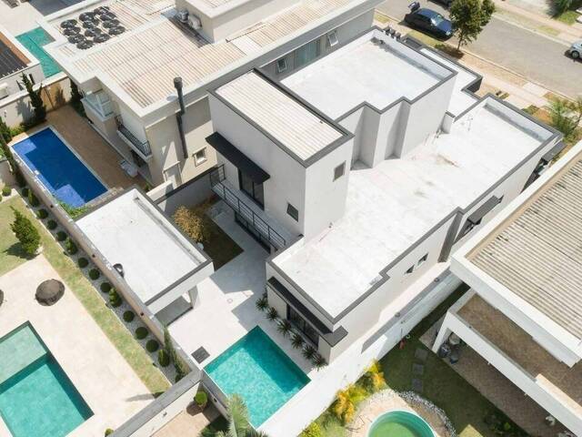 Casa para Venda em Santana de Parnaíba - 5