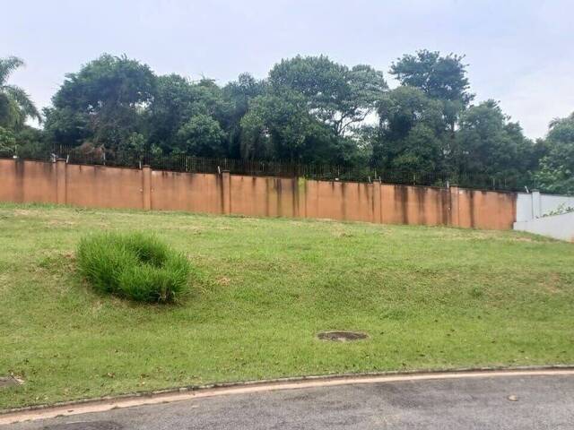 #80 - Terreno em condomínio para Venda em Santana de Parnaíba - SP - 2