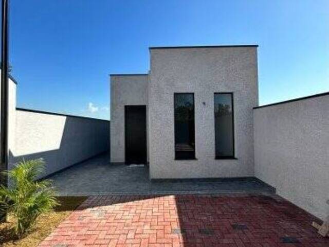 #81 - Casa para Venda em  -  - 2