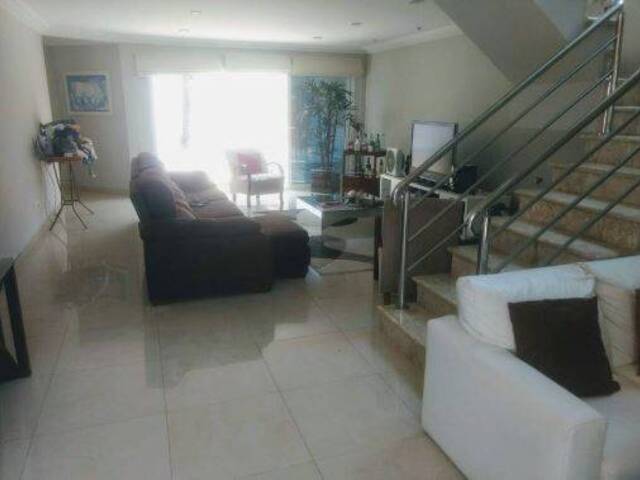 #100 - Casa para Venda em Santana de Parnaíba - SP - 3
