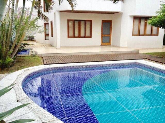 #148 - Casa para Venda em Santana de Parnaíba - SP - 1
