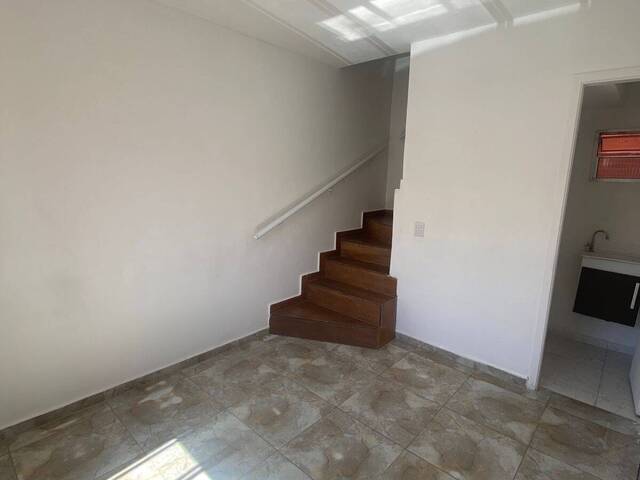 Venda em Jardim Stella Maris - Jandira