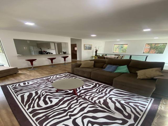 #9 - Casa para Venda em Jandira - SP - 2