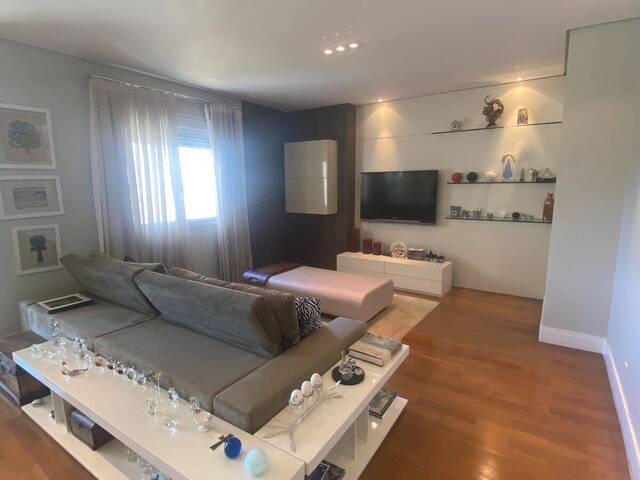 Apartamento para Venda em Santana de Parnaíba - 5