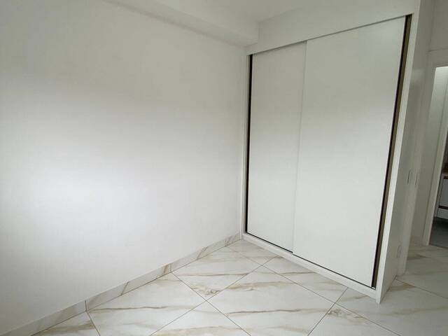 #168 - Apartamento para Locação em Barueri - SP