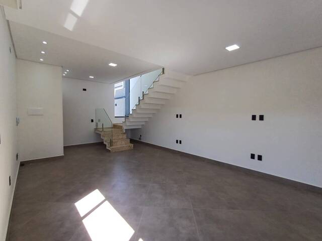 Duplex para Venda em Santana de Parnaíba - 5