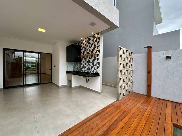 #196 - Casa para Venda em Santana de Parnaíba - SP - 2