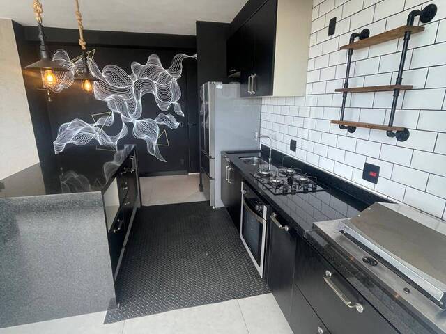 #205 - Apartamento para Venda em Barueri - SP