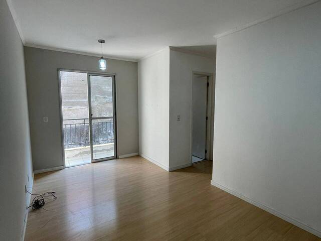 #218 - Apartamento para Venda em Jandira - SP - 2